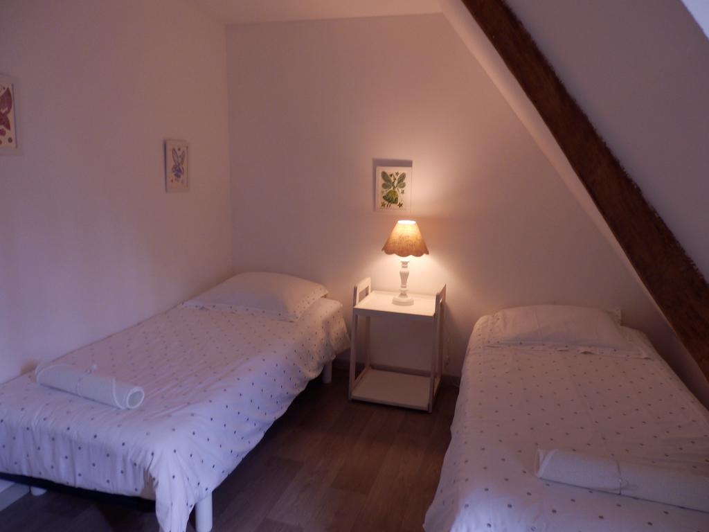 Au Presbytere De Dagmar Erbrée Zimmer foto