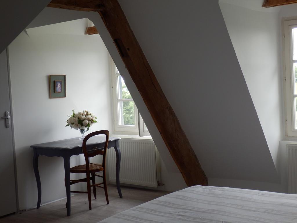 Au Presbytere De Dagmar Erbrée Zimmer foto